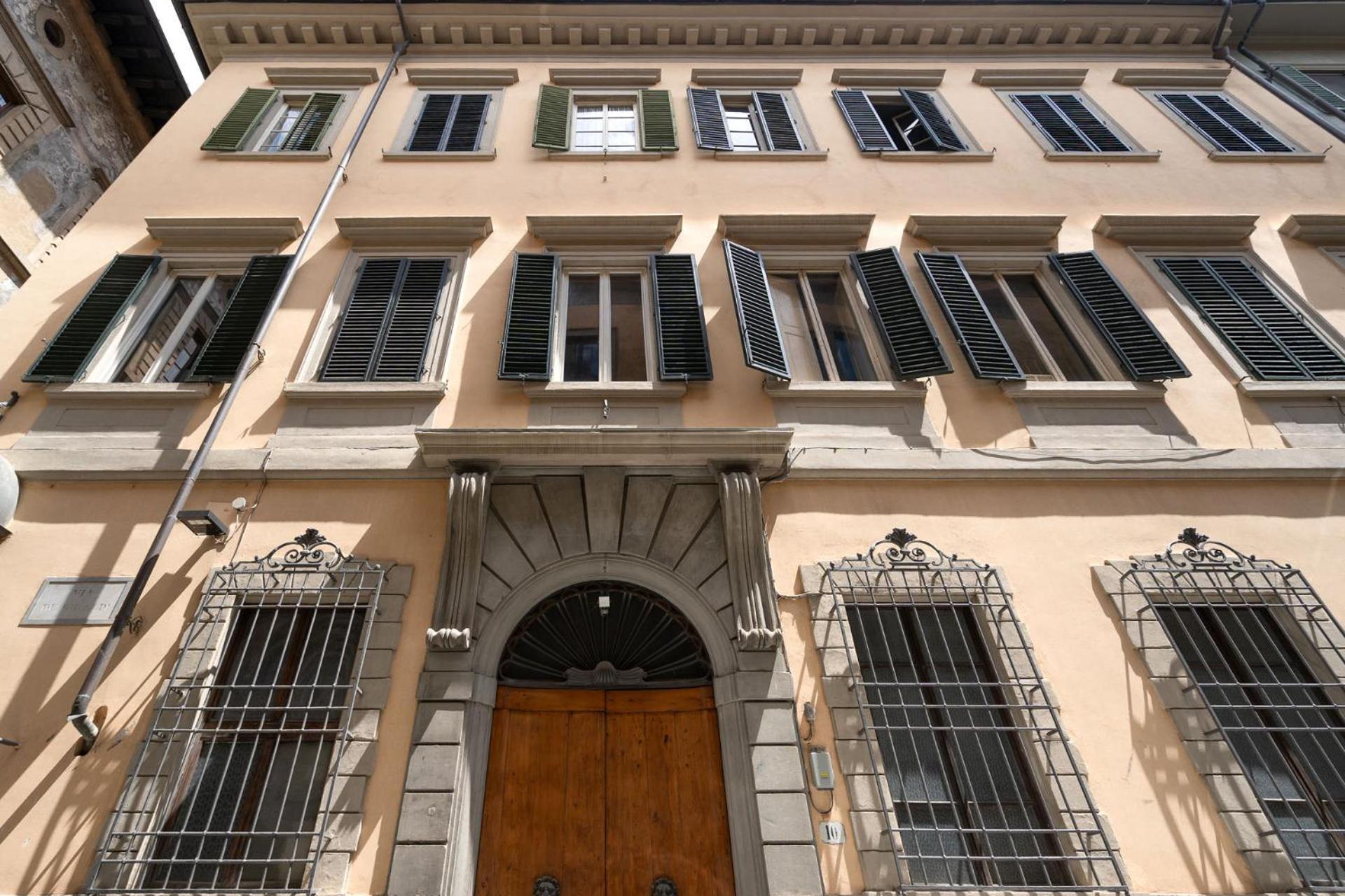 Explore Florence, Your Unforgettable At Via Giraldi House *