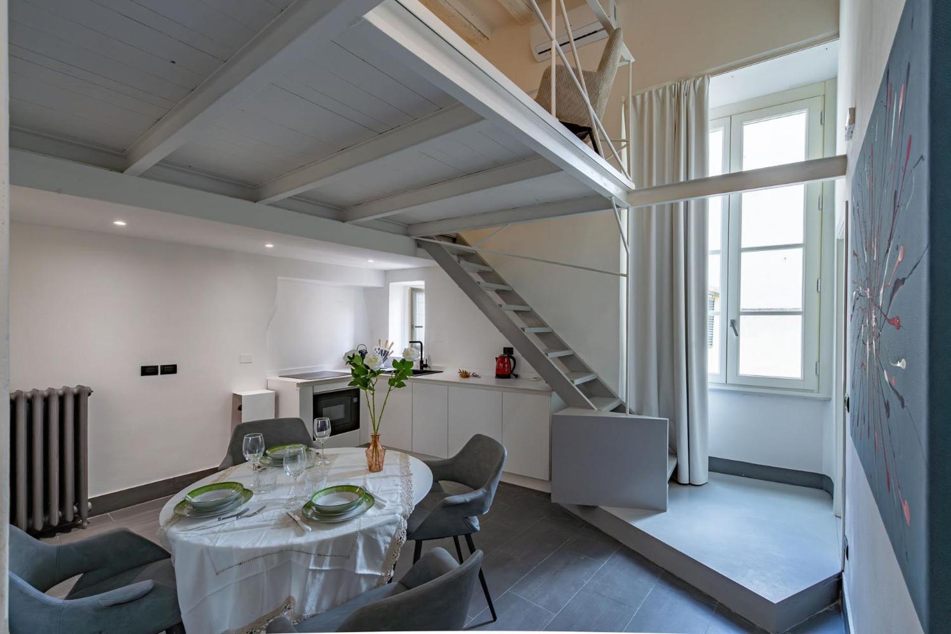 Explore Florence, Your Unforgettable At Via Giraldi House *